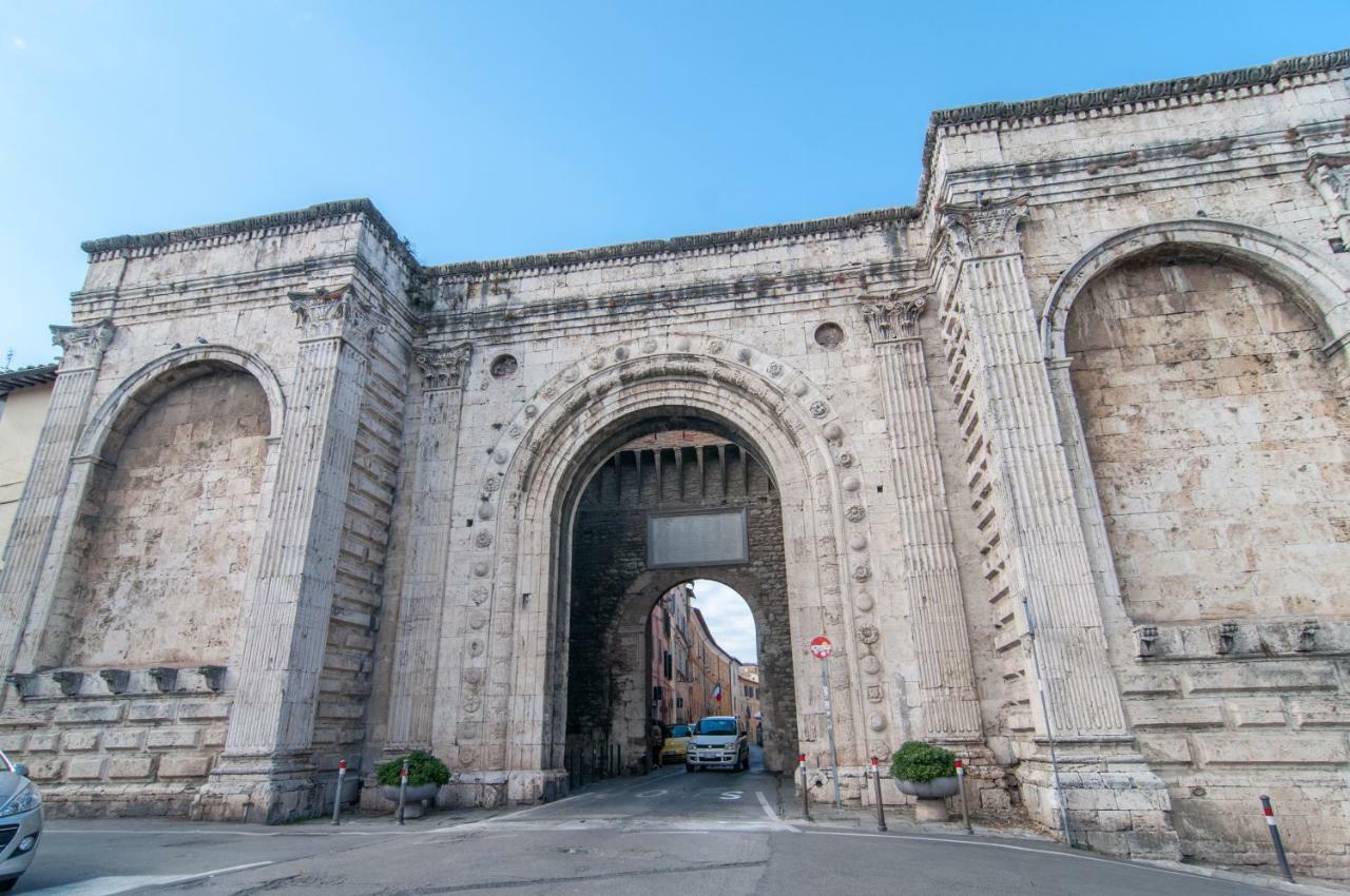 Umbrian Concierge - La Corte Del Grillo Perugia Dış mekan fotoğraf